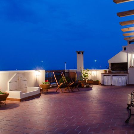 Old-Town Roof-Garden Suite Kavala Esterno foto